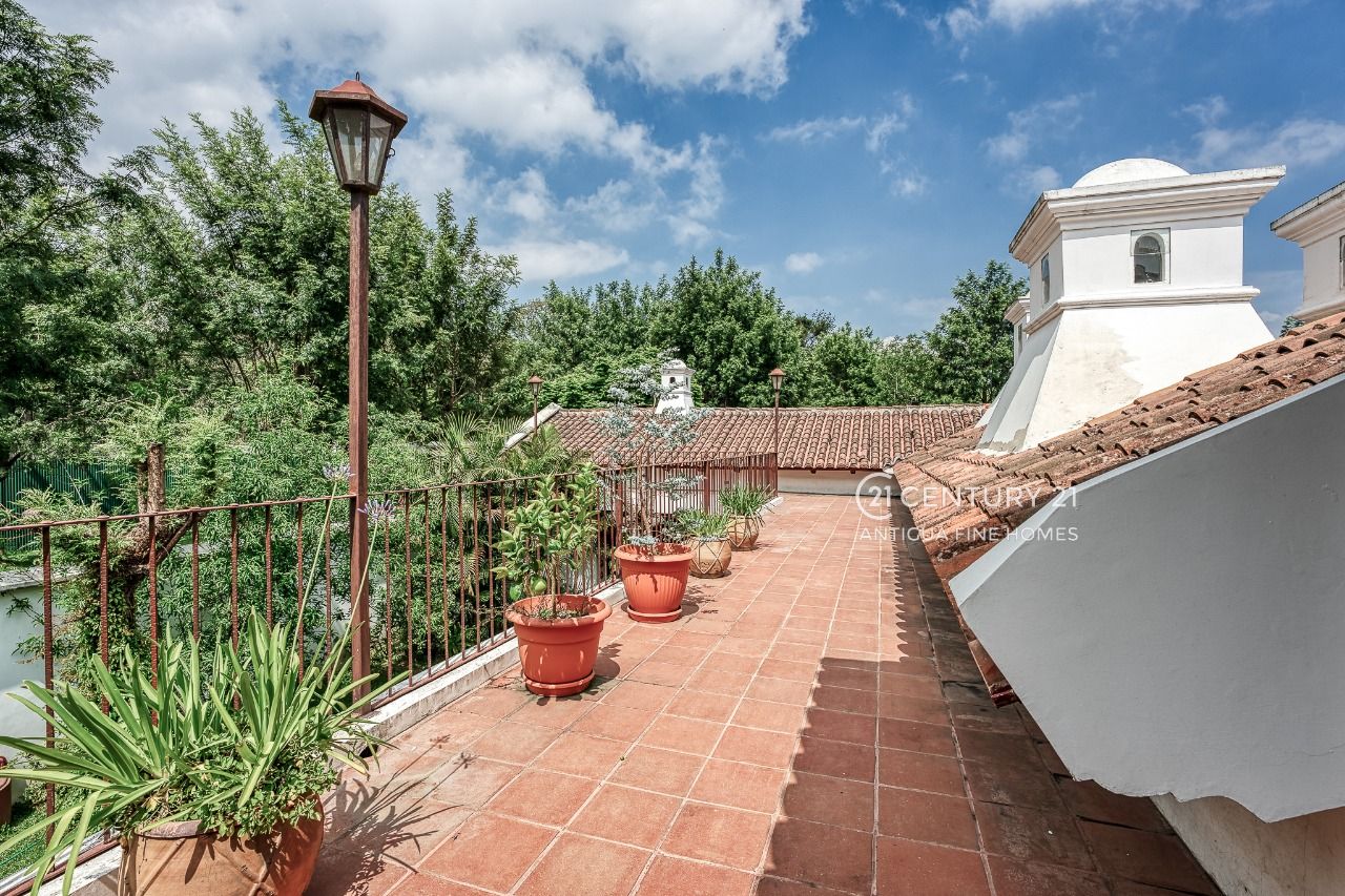 Casa en venta dentro de Hacienda San Jerónimo