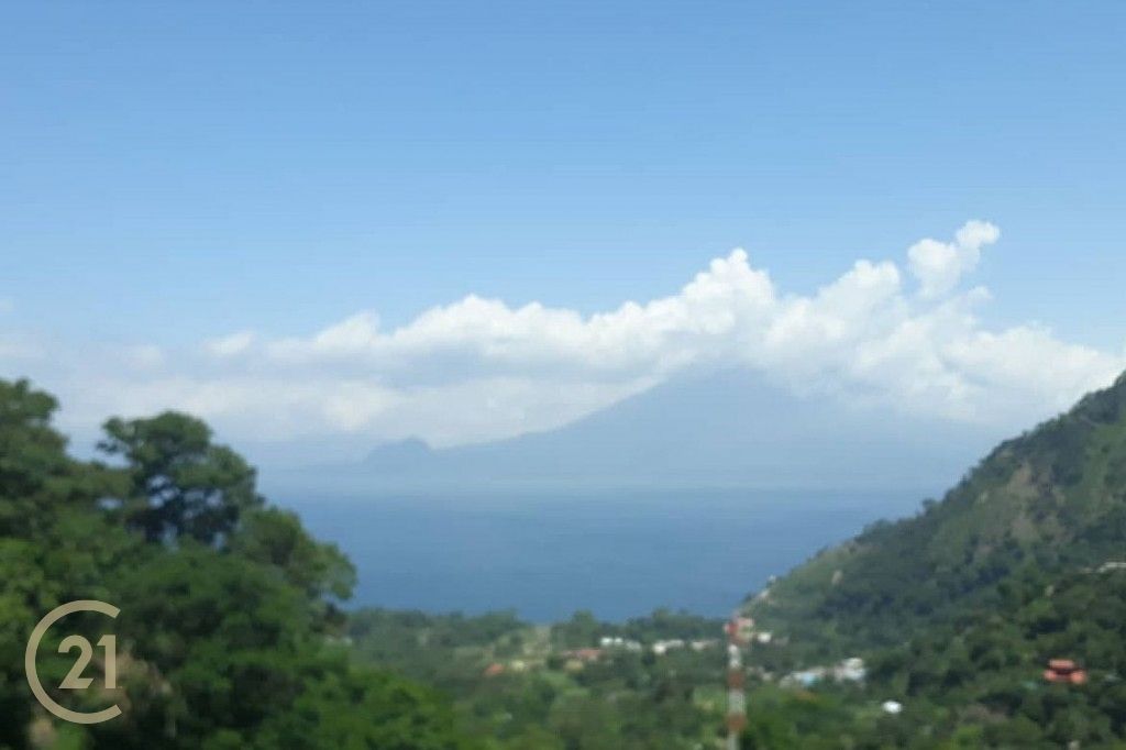 3.25 acres with fantastic prospects and incredible views, Tzununa