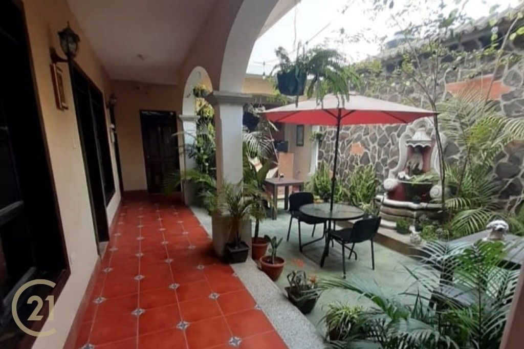 Pelaez 16