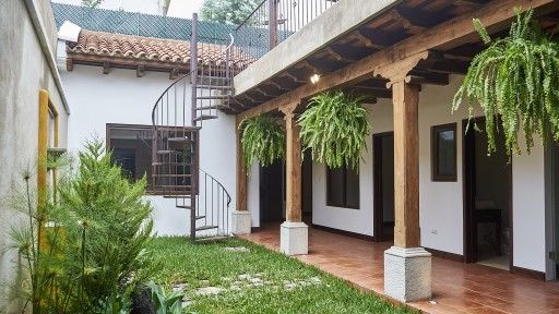 casa-venta-colibri-14f-jardin