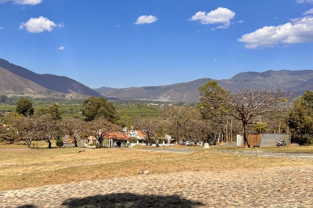Terreno de esquina a la venta - Una oportunidad única!