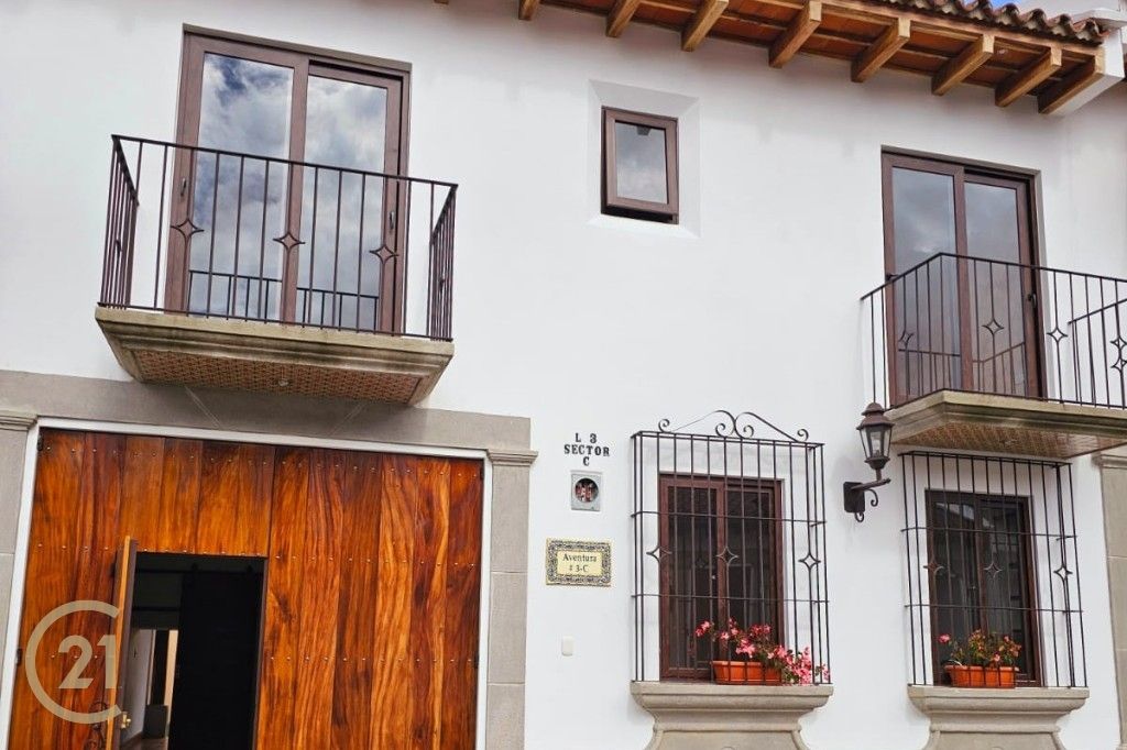 Casa Aventura, 3-bedroom house inside Club Franciscanos
