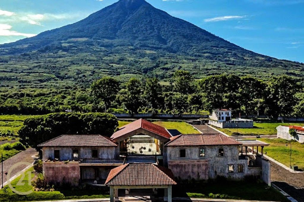 Casa Antioquia - Three-bedroom house for sale close to Antigua 