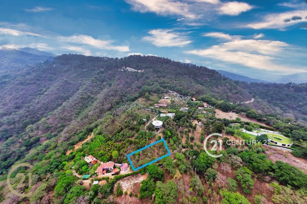 Exclusive Land for Sale with Breathtaking Views - Just Minutes from Central Antigua