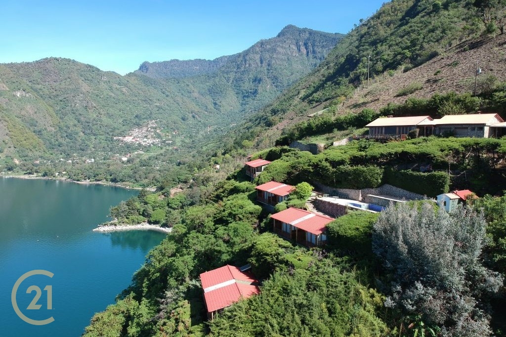 LTH View of Hotel and Tzununa 1-0