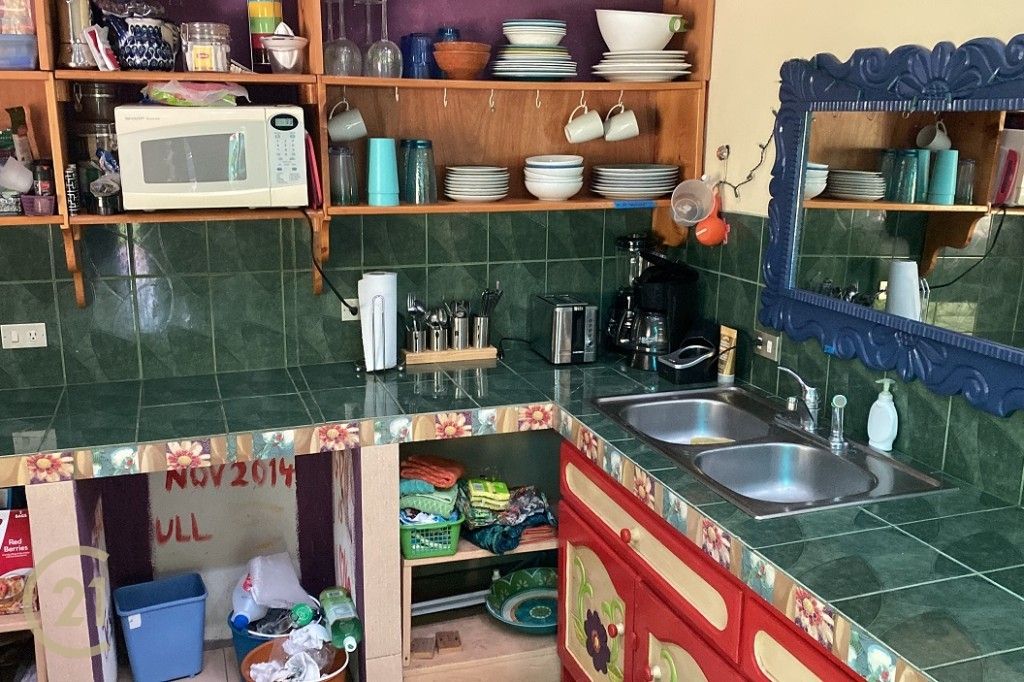SJ Kitchen 1-0