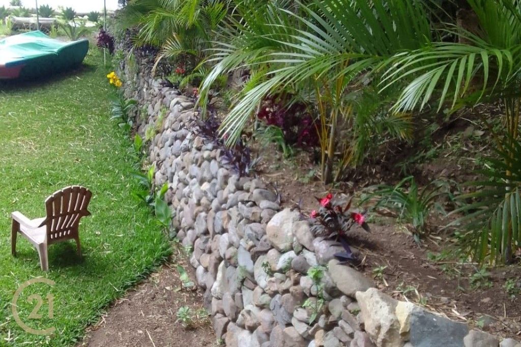 SJ Retaining wall 1-1