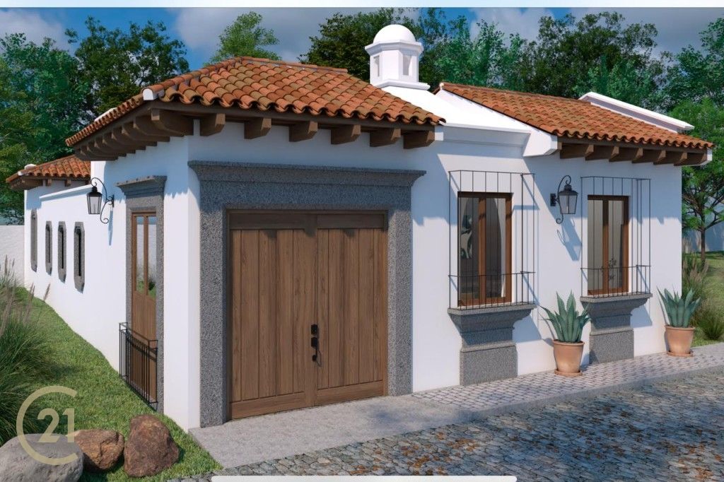 Colonial Elegance Meets Modern Comfort in Hacienda del Comendador