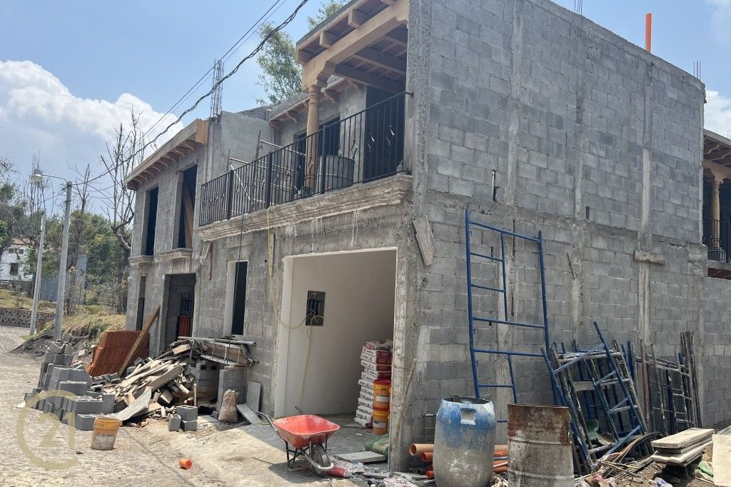Casa Maple for Sale – Under Construction!