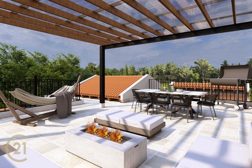Home for Sale – La Antigua Estancia