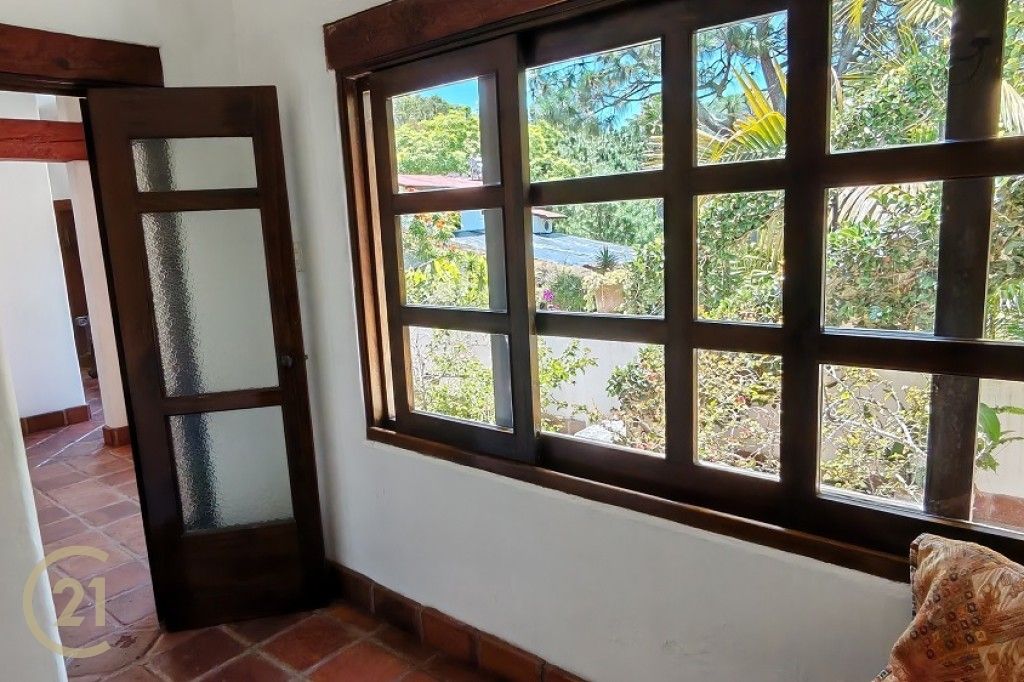 VSA Entrance to Upstairs Bedroom B 1-0