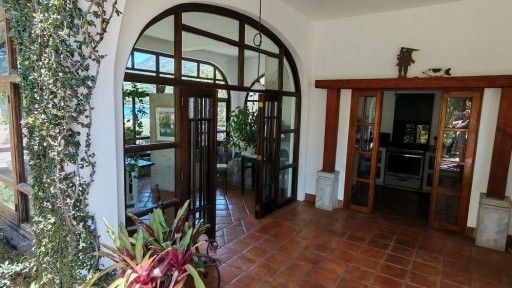 VSA Entrance to Kitchen and living area