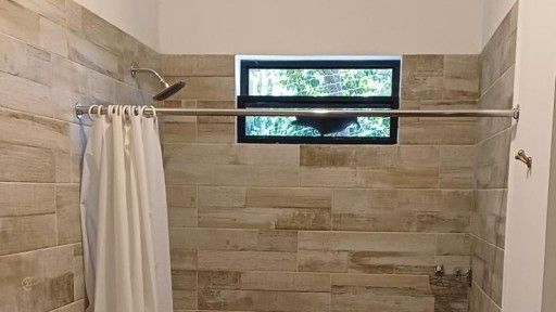 LT Bathroom  1-2