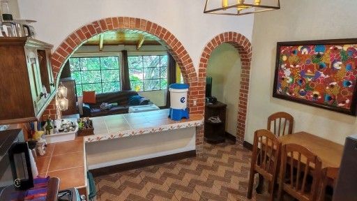 GT Casa A Kitchen 1-2