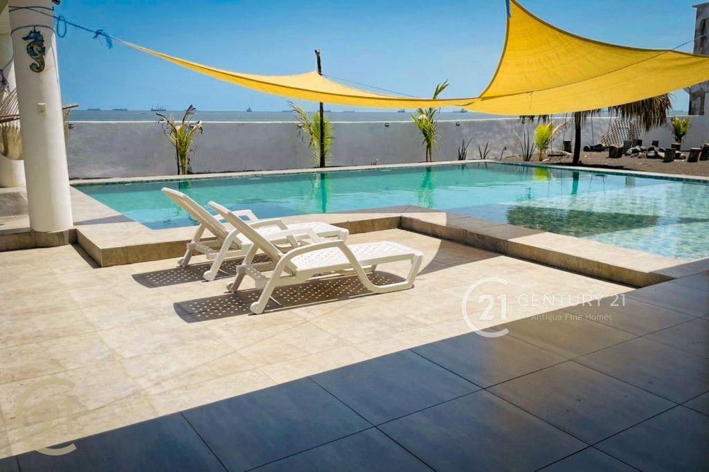  Luxury 5-Bedroom Beachfront Home with Private Pool – Iztapa, Guatemala