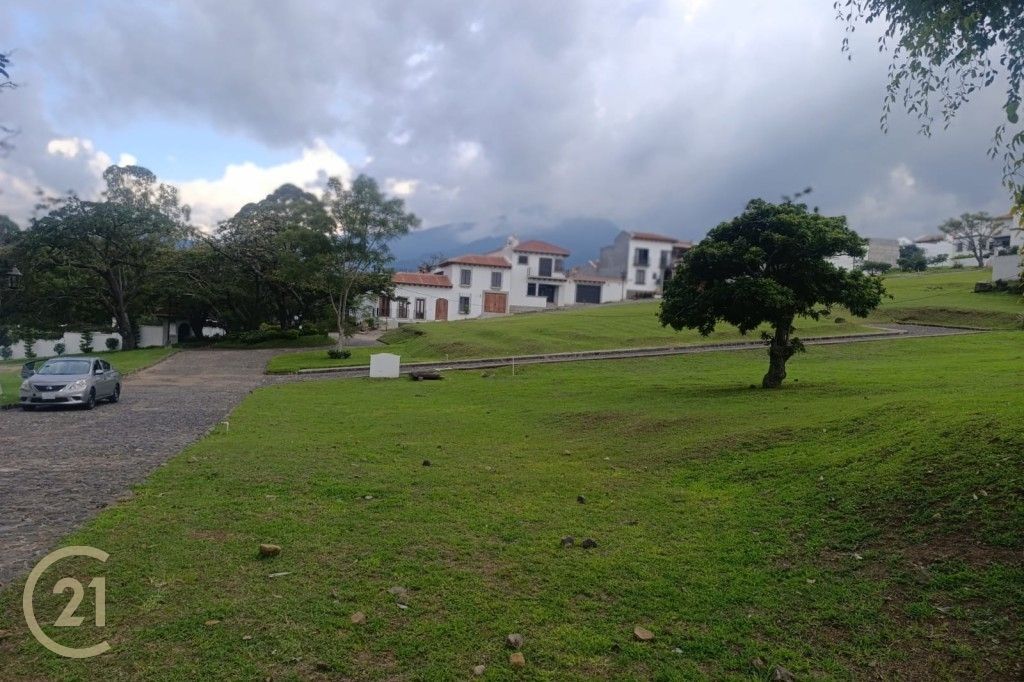 Corner Lot for Sale – Santa Delfina, Phase 1