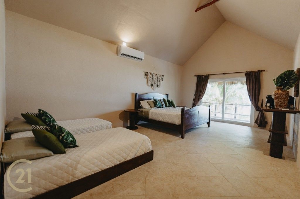 212  Industria Digital Guatemala  © 2022