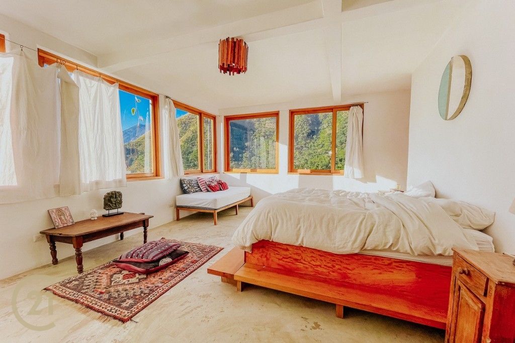 ST Bedroom 1-3