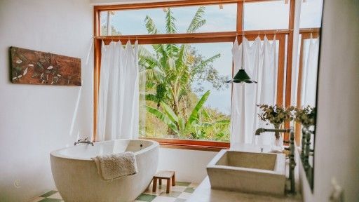 ST Bathroom B 1-2