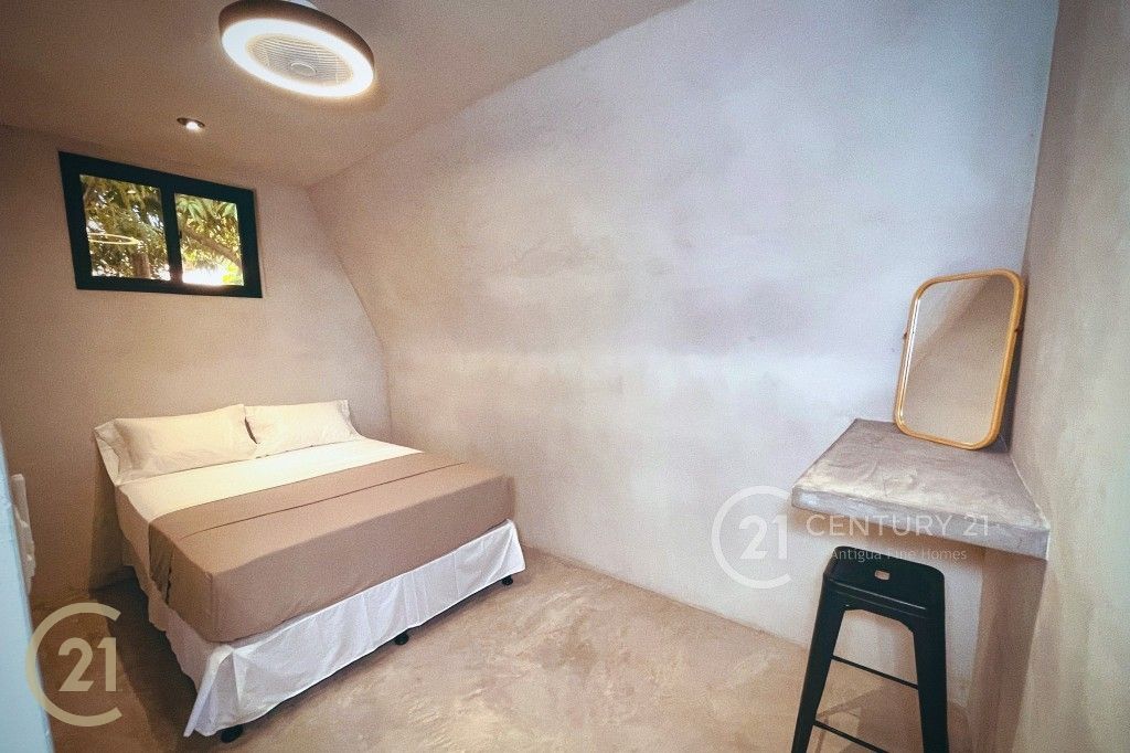 336B19E0-0AA2-4369-A40C-82FAA60CE990