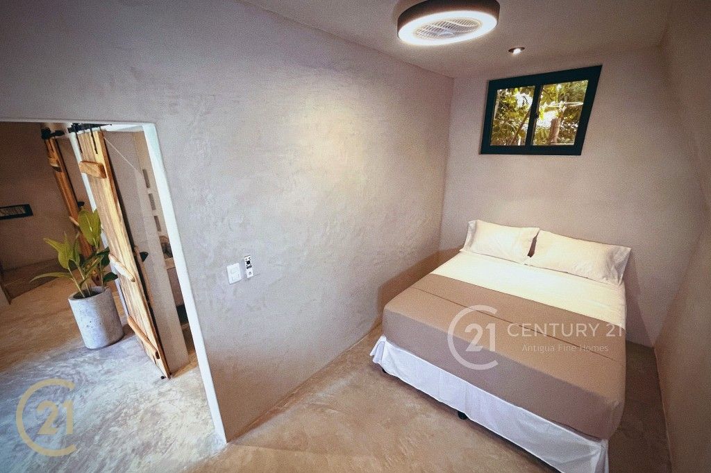 5B8718A7-9F17-47A5-A32E-C445BE354B71