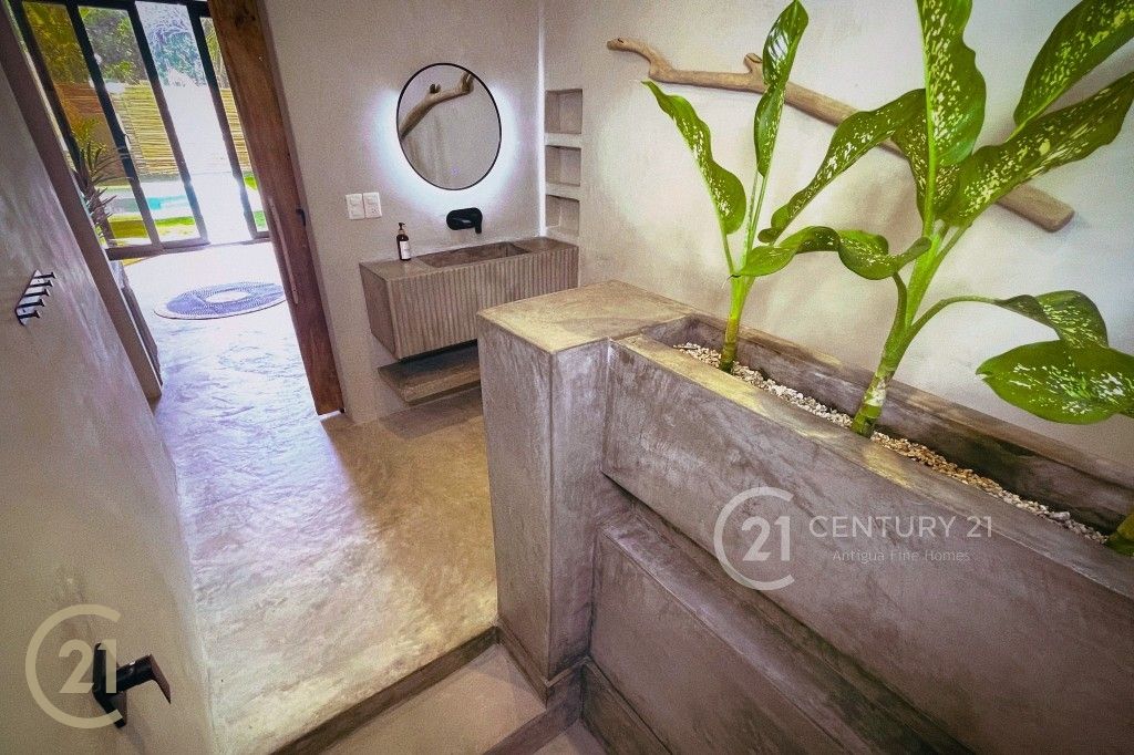 6B6CBA91-E9B6-464D-AFEA-D4C9E6B877E5