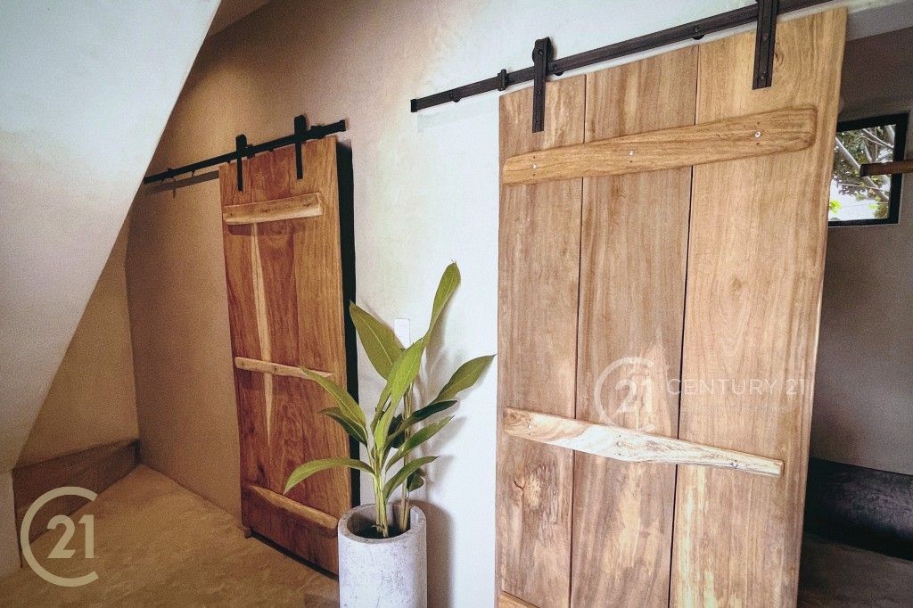 855E12A7-D2BF-4E86-AC72-E6E8B731B3BC