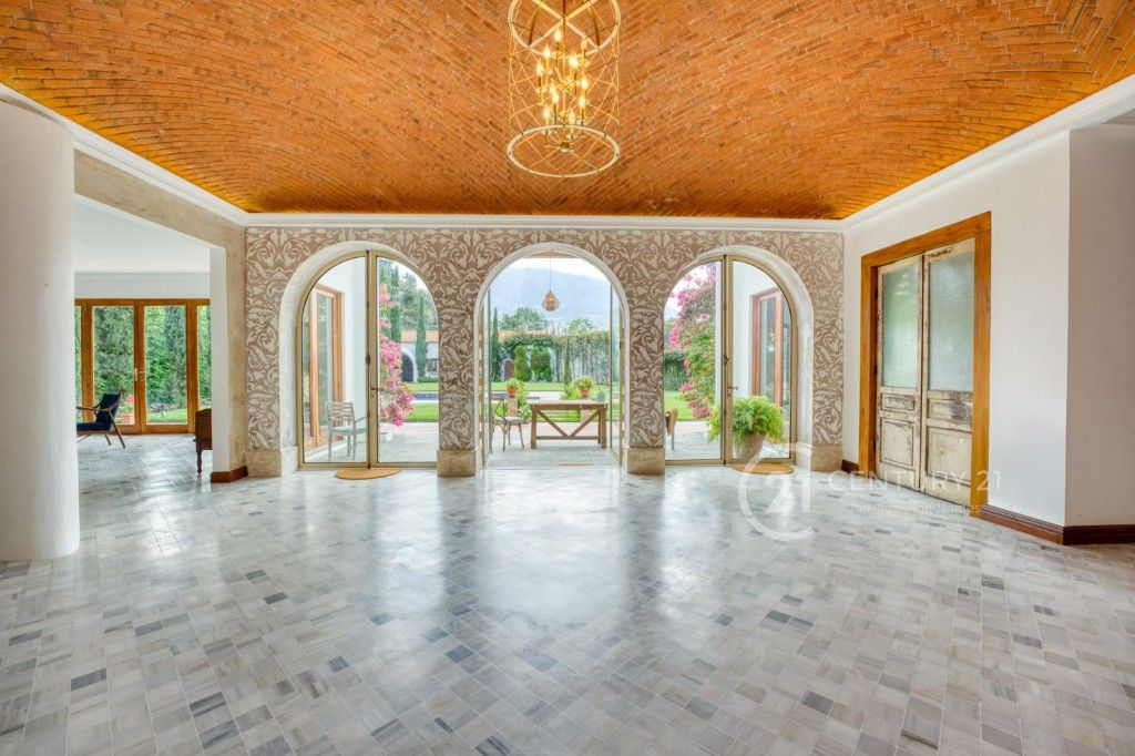 PHOTO-2025-11-26-10-50-10