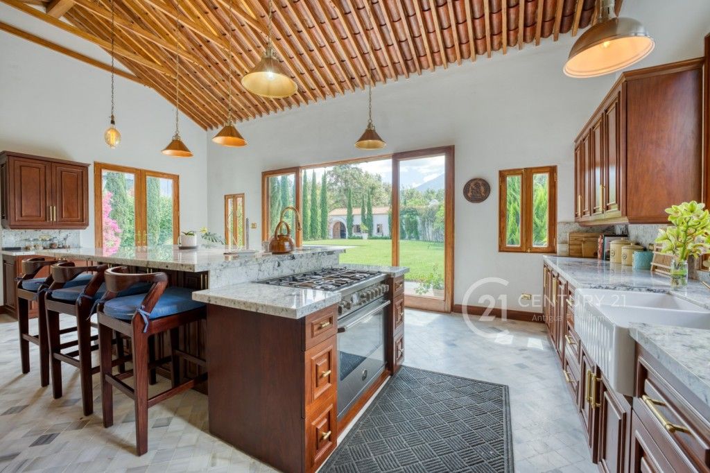 PHOTO-2025-11-26-10-50-14