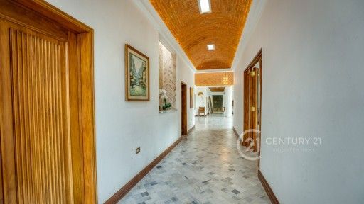 PHOTO-2025-11-26-10-50-25