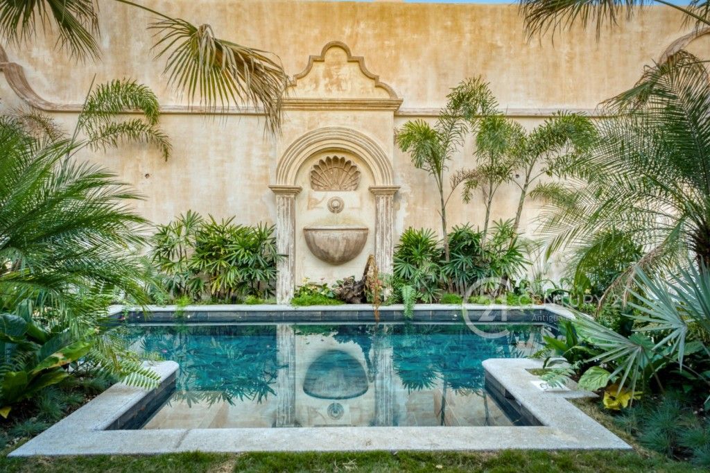 PHOTO-2025-12-01-21-05-33 3