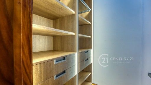 PHOTO-2025-12-01-21-05-34 4