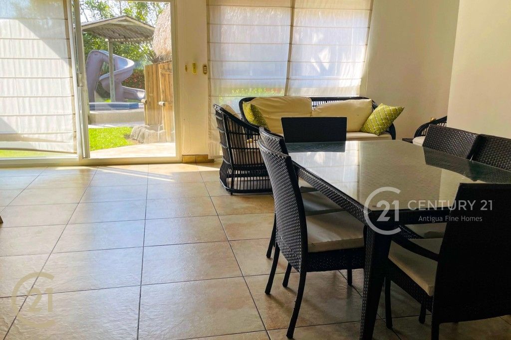 WhatsApp Image 2025-12-05 at 2.33.32 PM (1)