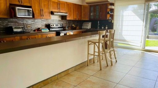 WhatsApp Image 2025-12-05 at 2.33.32 PM (2)