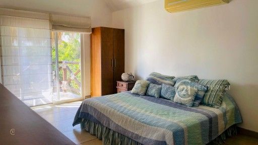 WhatsApp Image 2025-12-05 at 2.33.35 PM (2)