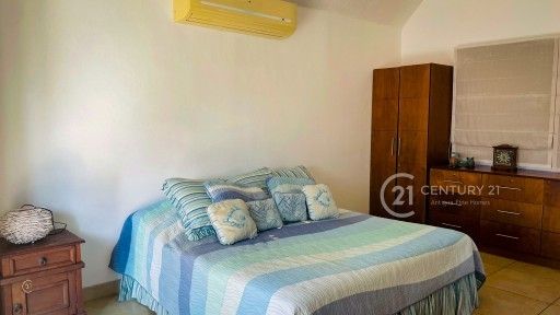 WhatsApp Image 2025-12-05 at 2.33.35 PM (4)