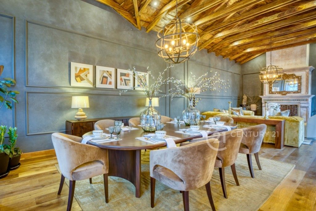 PHOTO-2025-12-01-21-05-32 4