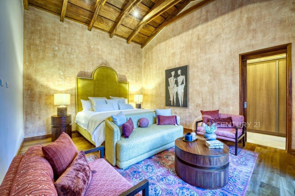 PHOTO-2025-12-01-21-05-35