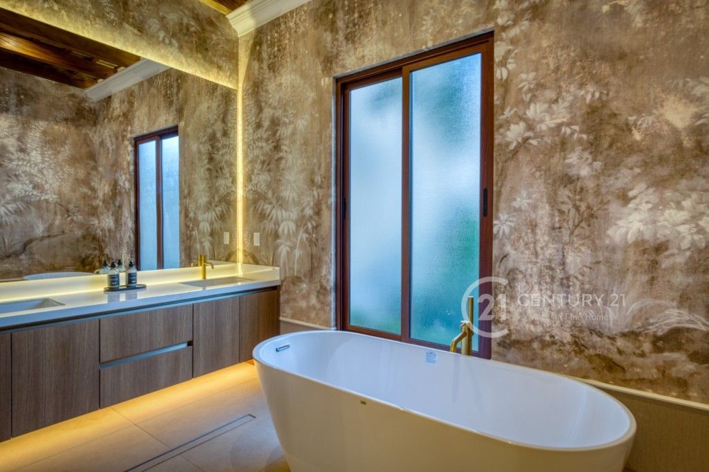 PHOTO-2025-12-01-21-05-35 6