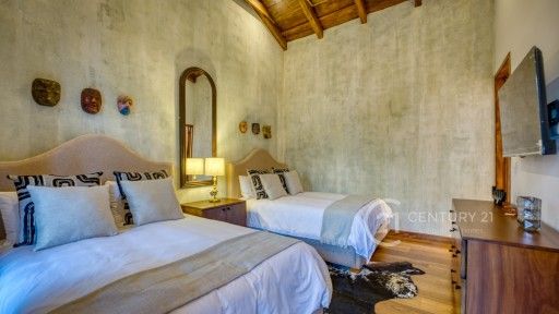 PHOTO-2025-12-01-21-05-33 4