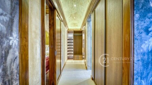 PHOTO-2025-12-01-21-05-35 5