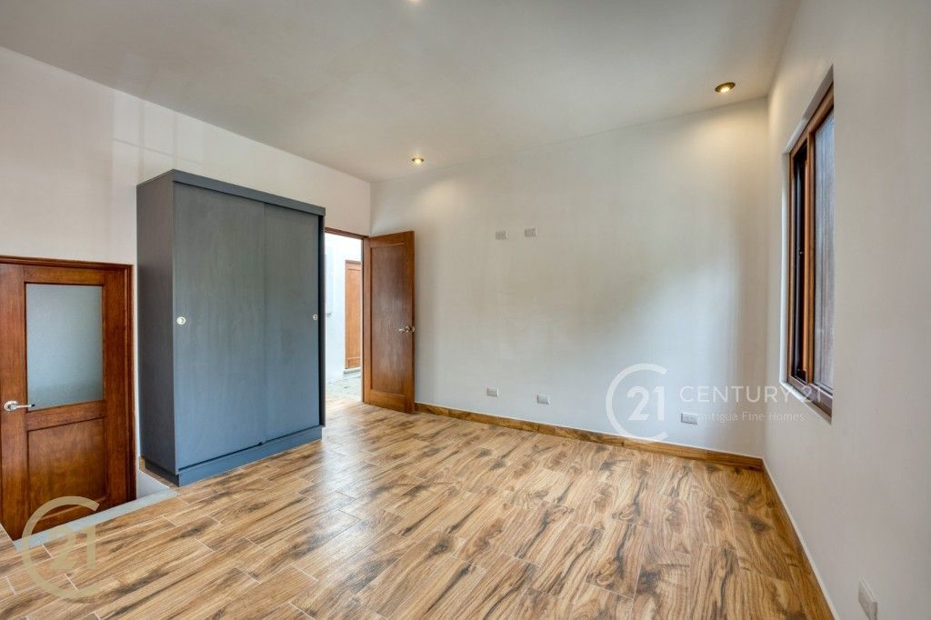 PHOTO-2025-12-22-10-57-31_5