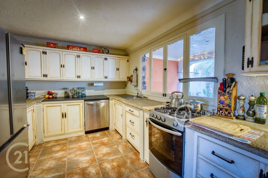 Beautiful Renovated Family Home in San Pedro Las Huertas