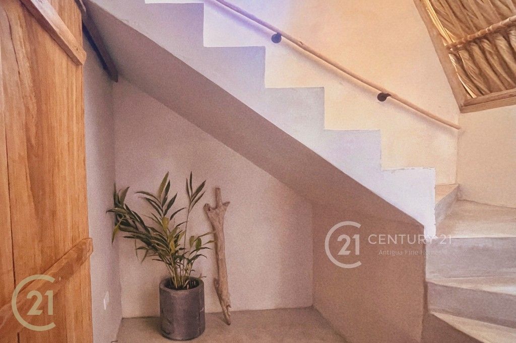 312D09EE-A005-4D6C-AB71-C24288732300