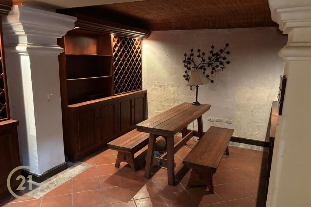 Vive el Encanto Colonial Contemporáneo en Ciudad Vieja