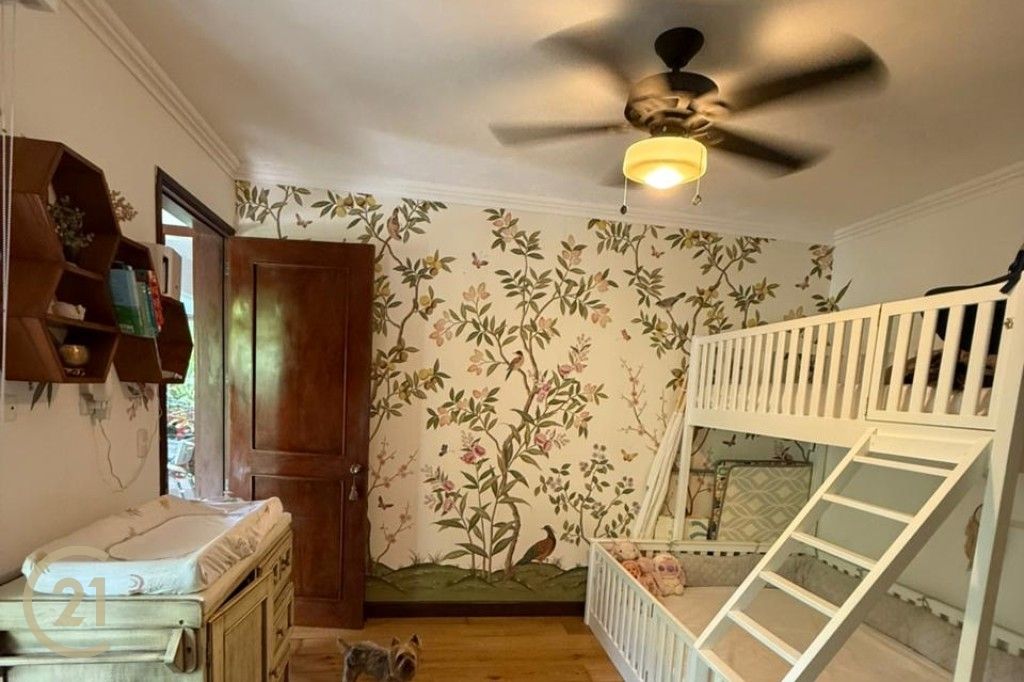 ca7e0ef6-ff72-4d09-959c-17321a2e808b