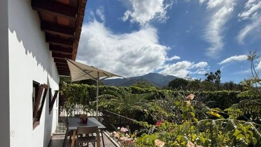 6e6fc2a3-493e-4898-b0f1-0b0c1447e381