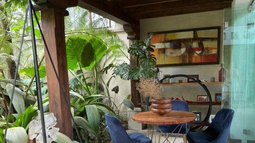 aa377a65-f266-4895-9d86-d218d86e263c (1)