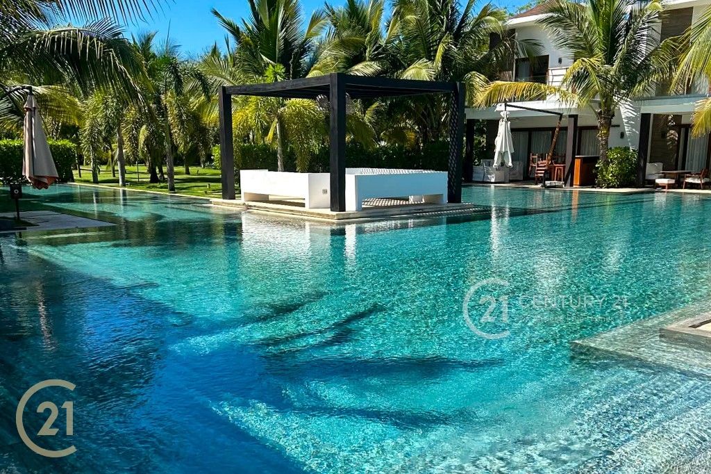 WhatsApp Image 2025-11-21 at 1.31.48 PM (2)