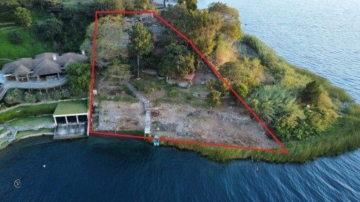 SA View with outline of property